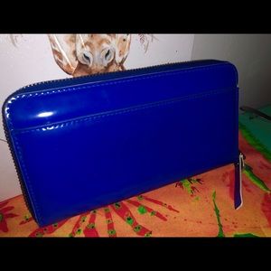 kate spade Bags - Kate Spade Continental Zip Wallet kate spade Bags - Kate Spade Continental Zip Wallet